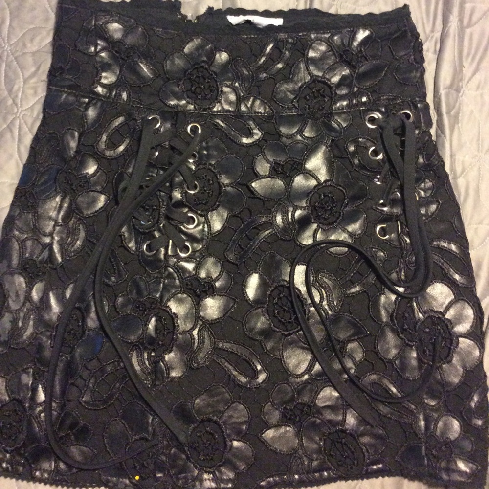 Leather skirt